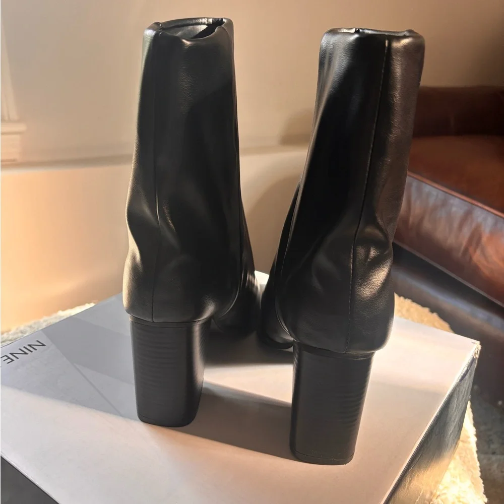 Nine West Chaye Booties Black Leather New In Box Women's Size 8.5. Slouchy Ankle - Picture 8 of 12
